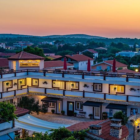 Guesthouse Kod Spavalice วีร์ ภายนอก รูปภาพ
