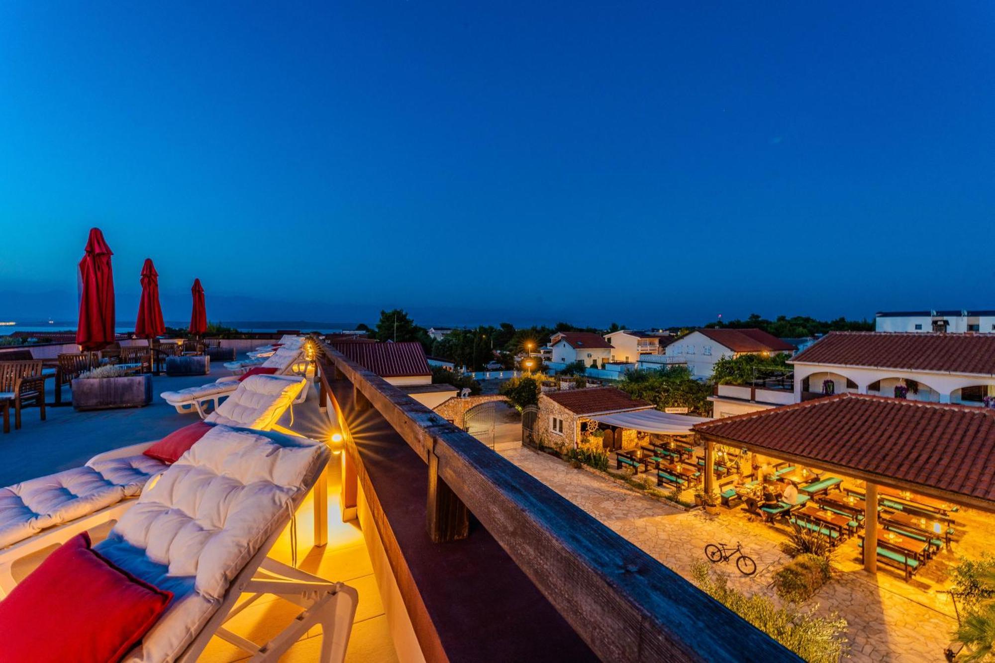 Guesthouse Kod Spavalice วีร์ ภายนอก รูปภาพ
