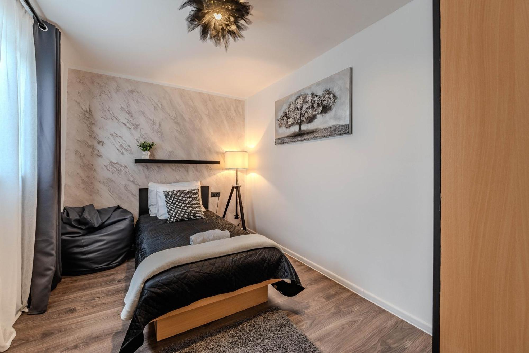 Guesthouse Kod Spavalice วีร์ ภายนอก รูปภาพ
